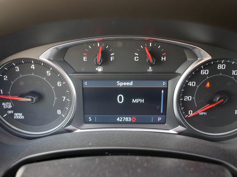 Used 2023 GMC Terrain AT4 AWD/4WD image 22