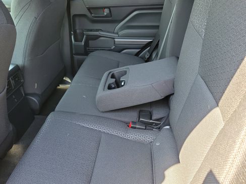 New 2026 Toyota 4Runner SR5 image 12