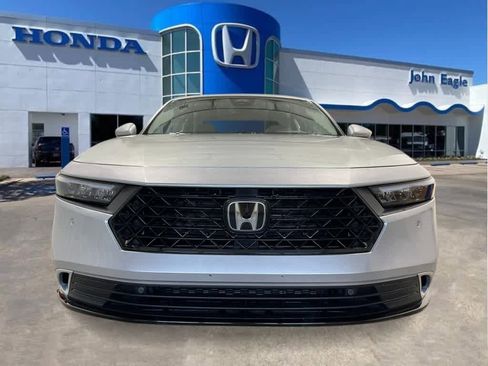 New 2025 Honda Accord Touring image 10