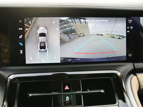 Certified 2024 Porsche Panamera 4 image 32