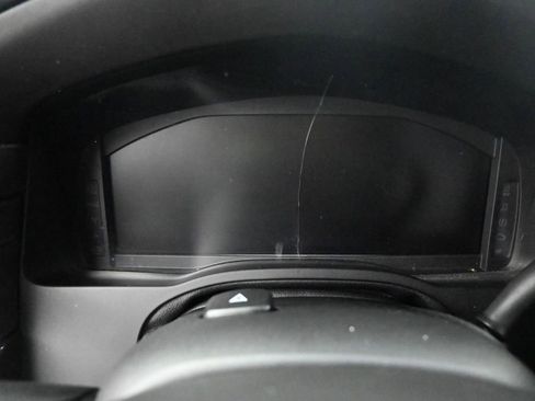 Used 2015 Cadillac Escalade Platinum image 37