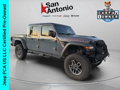 Used 2025 Jeep Gladiator Mojave w/ Convenience Group