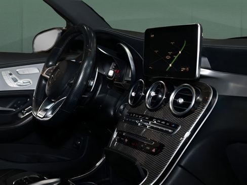 Used 2018 Mercedes-Benz GLC 63 AMG GLC 63 AMG image 18