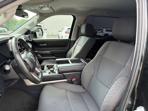 Used 2024 Toyota Tundra SR5 w/ TRD Off-Road Package AWD/4WD image 18