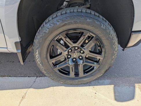 Certified 2025 Chevrolet Silverado 1500 Custom Trail Boss image 9