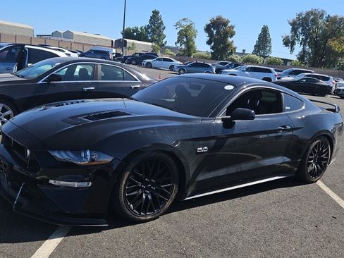 Used 2019 Ford Mustang GT w/ GT Performance Package RWD image 3