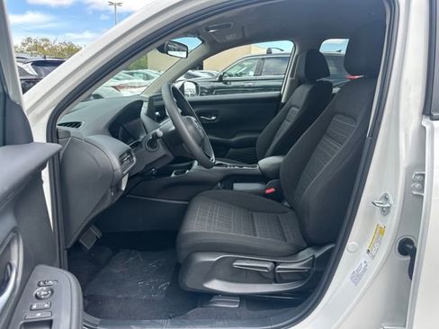 New 2026 Honda HR-V LX image 9