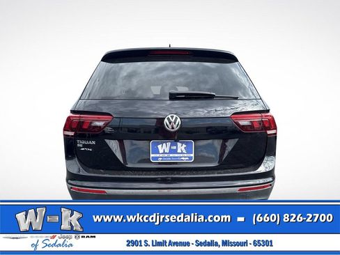 Used 2021 Volkswagen Tiguan SE FWD image 8