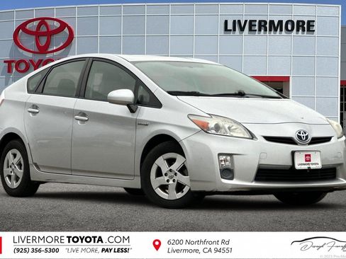 Used 2010 Toyota Prius Two image 1