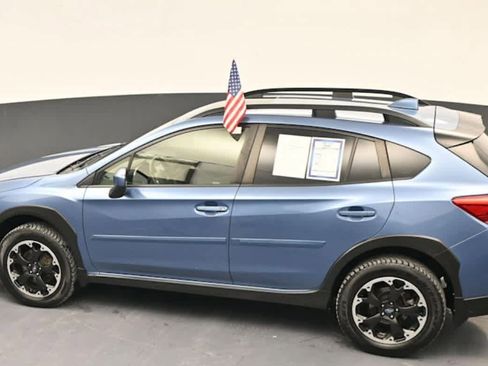 Used 2021 Subaru Crosstrek 2.0i Premium w/ Moonroof Package image 10