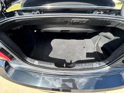 Used 2017 BMW 230i Convertible image 11