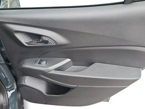 New 2026 Chevrolet Trax LT w/ Driver Confidence Package image 23