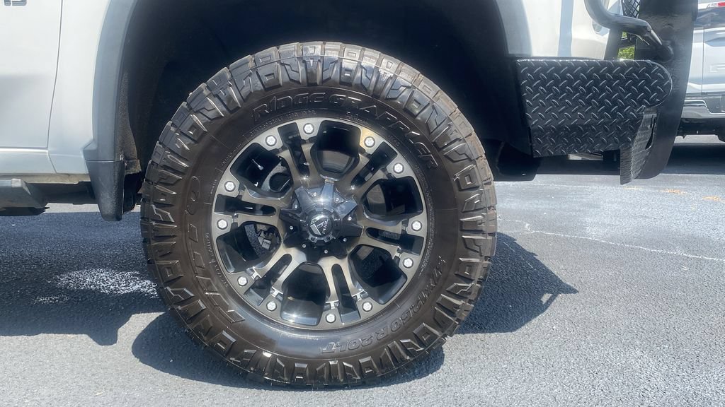 Used 2020 Chevrolet Silverado 2500 LTZ w/ LTZ Premium Package AWD/4WD image 10