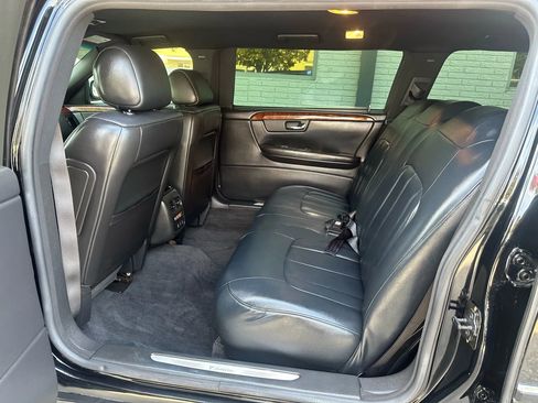 Used 2006 Cadillac DTS FWD image 16