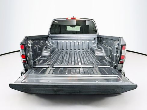 Used 2022 Nissan Frontier S w/ Technology Package RWD image 27