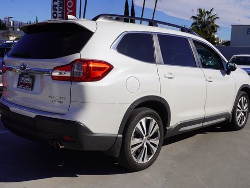 Used 2020 Subaru Ascent Limited w/ Technology Package image 4