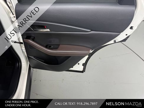 Used 2023 MAZDA CX-30 AWD 2.5 S w/ Premium Package image 43