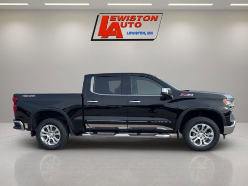Certified 2022 Chevrolet Silverado 1500 LTZ w/ LTZ Premium Package image 6