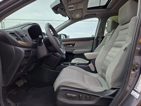 Used 2019 Honda CR-V EX image 16