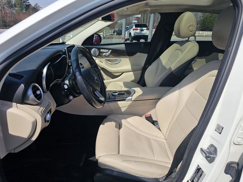 Used 2017 Mercedes-Benz C 300 4MATIC Sedan image 3