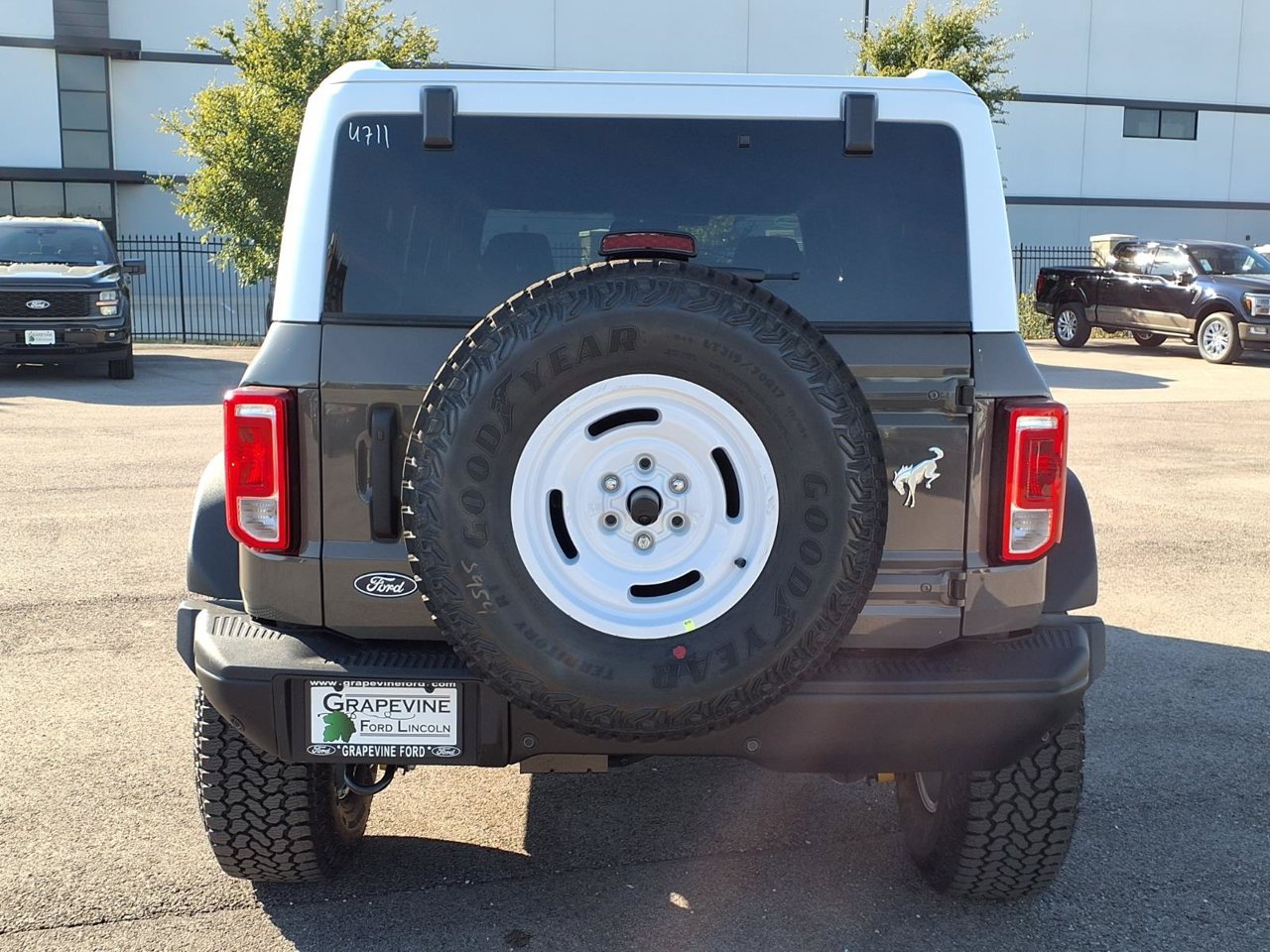 New 2026 Ford Bronco Heritage Edition AWD/4WD image 5