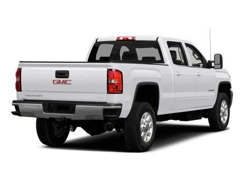 Used 2015 GMC Sierra 2500 SLE w/ SLE Preferred Package AWD/4WD image 3