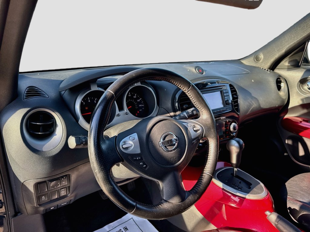 Used 2011 Nissan Juke SL AWD/4WD image 9