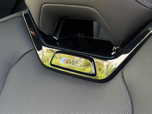 Used 2026 BMW M5 w/ Executive Package AWD/4WD image 38