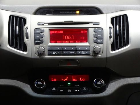 Used 2011 Kia Sportage EX image 29