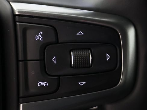 Used 2025 Chevrolet Silverado 3500 LTZ image 22