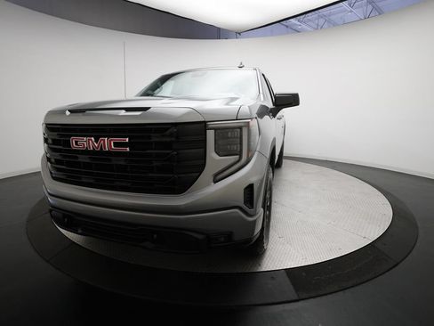 Used 2026 GMC Sierra 1500 Elevation AWD/4WD image 27