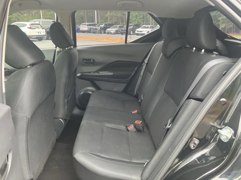 Used 2024 Nissan Kicks S FWD image 32
