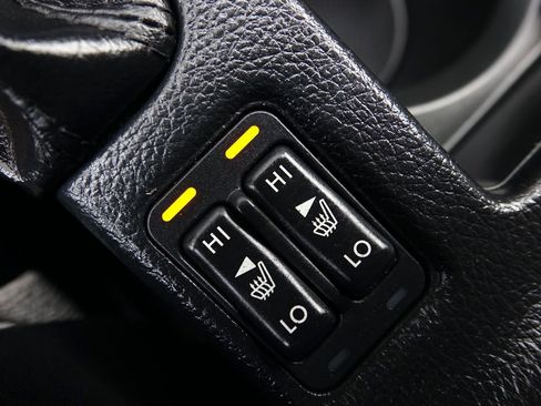 Used 2014 Subaru Crosstrek 2.0i Limited image 10