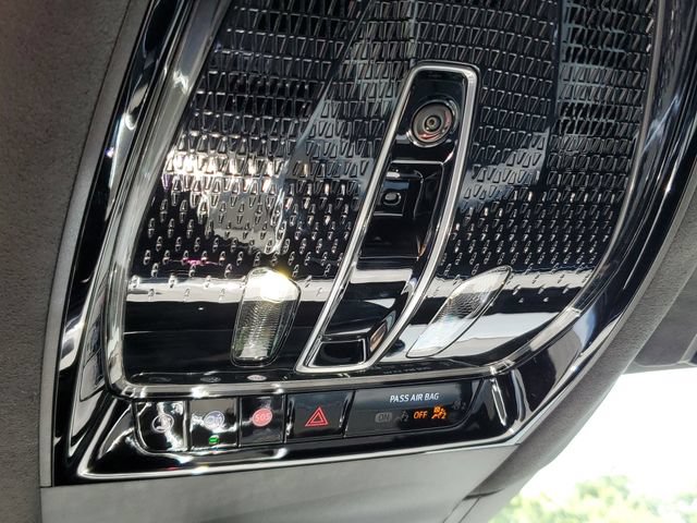 New 2025 Cadillac Escalade IQ Luxury 2 w/ LPO, Radiant Package AWD/4WD image 19