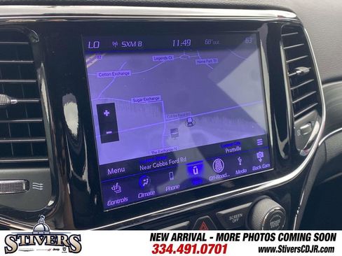 Used 2019 Jeep Grand Cherokee Limited AWD/4WD image 29