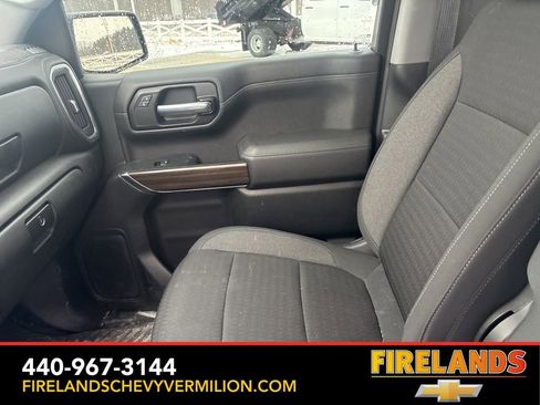 Used 2021 Chevrolet Silverado 1500 LT image 13