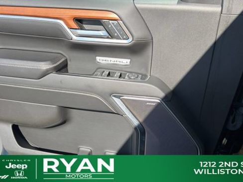 Used 2022 GMC Sierra 1500 Denali AWD/4WD image 20