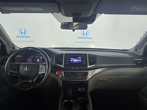 Used 2019 Honda Pilot LX image 6