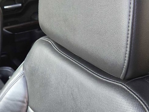 Used 2020 GMC Sierra 1500 SLT image 16