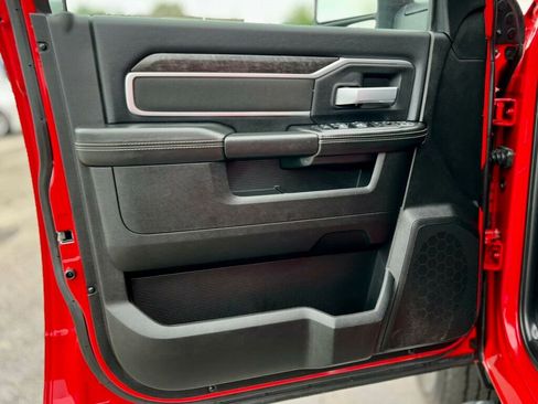 Used 2024 RAM 2500 Big Horn w/ Bed Utility Group image 12