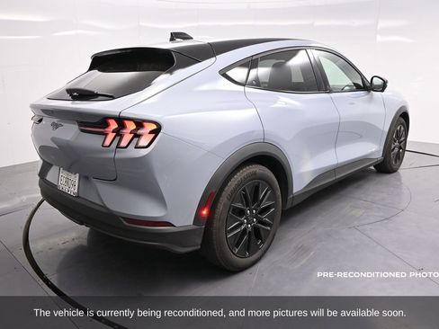 Used 2025 Ford Mustang Mach-E Select w/ Comfort Package Lite image 2