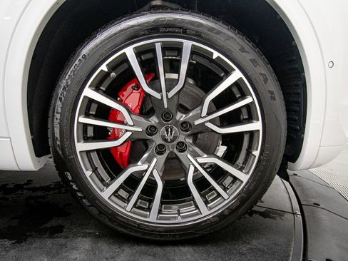 New 2025 Maserati Grecale GT AWD/4WD image 28