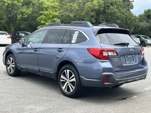 Used 2018 Subaru Outback 2.5i Limited AWD/4WD image 11