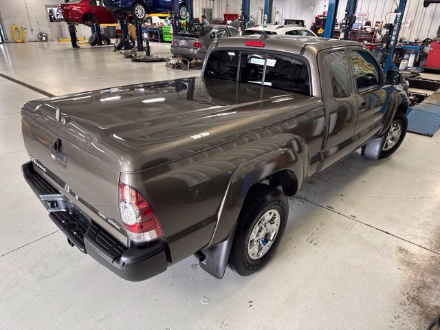 Used 2015 Toyota Tacoma 4x4 Access Cab V6 w/ SR5 Package image 13