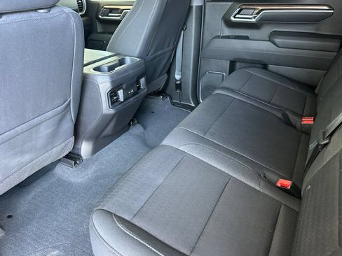 Used 2025 Chevrolet Silverado 1500 LT Trail Boss w/ LPO, Dark Essentials Package AWD/4WD image 14