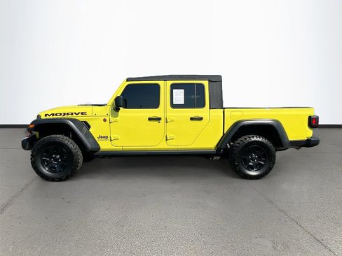 Certified 2023 Jeep Gladiator Mojave AWD/4WD image 4