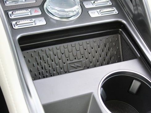 New 2026 Lincoln Nautilus Premier w/ Equipment Group 102A image 23