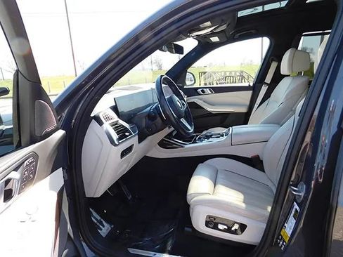 Used 2024 BMW X7 M60i w/ Executive Package AWD/4WD image 20