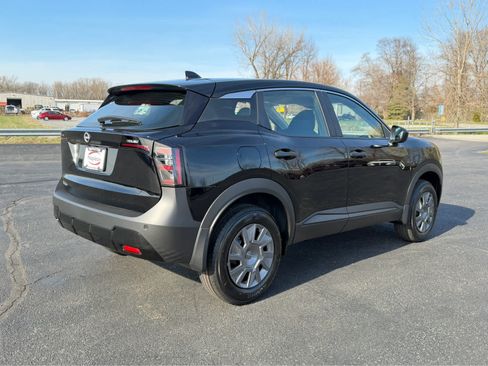 New 2026 Nissan Kicks S FWD image 7