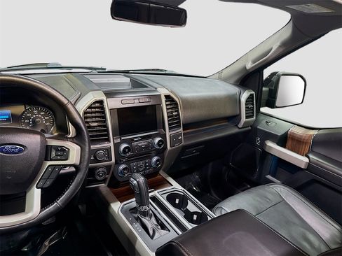 Used 2017 Ford F150 Lariat w/ Equipment Group 502A Luxury image 24